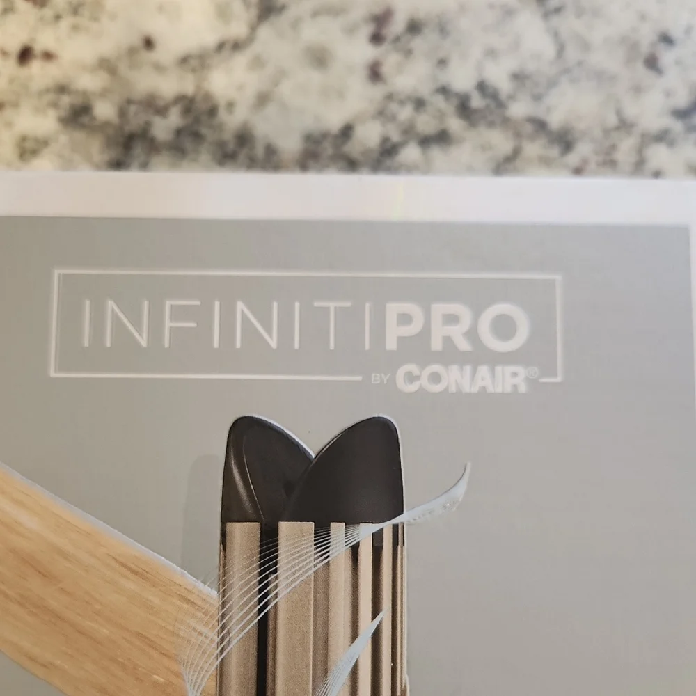 InfinitiPRO by Conair Cool Air Styler - Picture 2 of 7